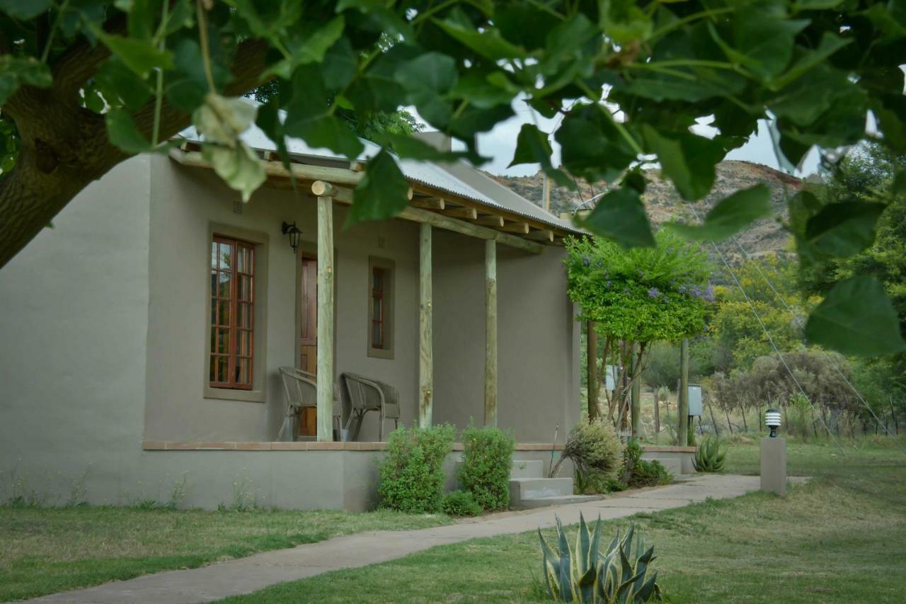 Thabile Lodge Oudtshoorn Eksteriør billede